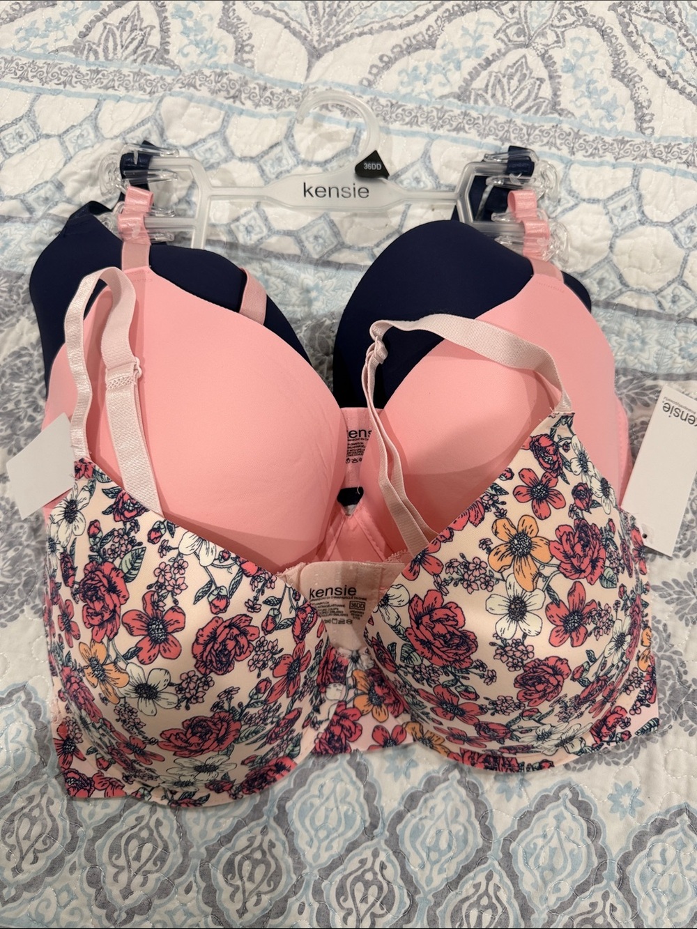 Kensie 3 Pack Push-up Bras
Diminish Bra Lines Ultra Soft. 36DD